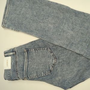 NWOT Express Skyscraper Mid Rise Jeans